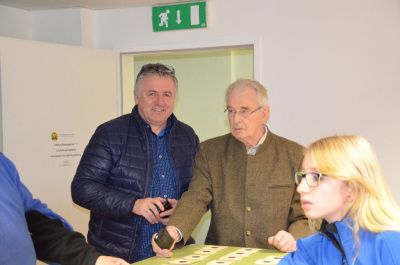 Scheibenauswertung beim Vereinsabend